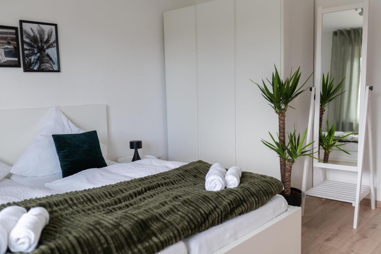Apart63-Modern-3Room I Smart Tv I Free Parking I Free Wifi Хам Екстериор снимка